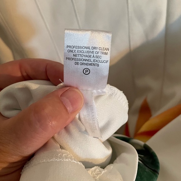 Calvin Klein Bird of Paradise Party Dress - Picture 2 of 6